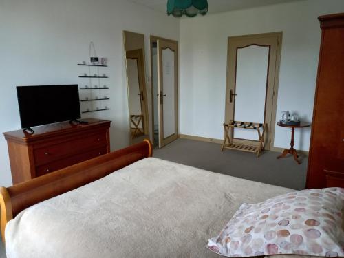 1 double bed
