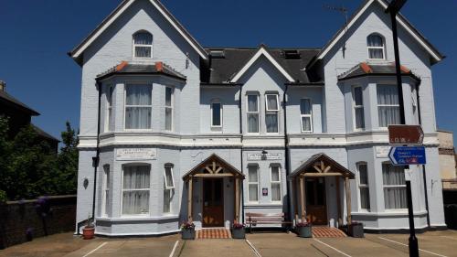 Victoria Lodge - Apartment - Sandown