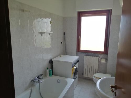 Bathroom, casa vacanze minuccia in Casacanditella