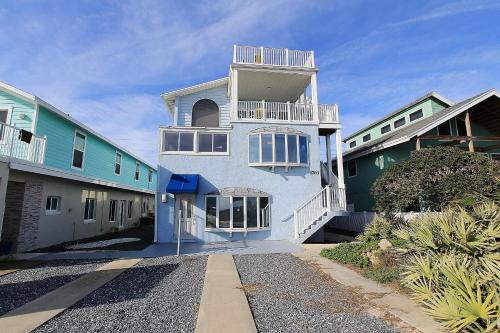 Beach House 1703 in Flagler Beach, USA