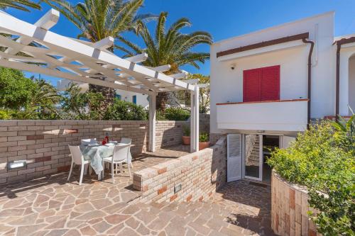  Villino Anna by BarbarHouse in Torre Suda