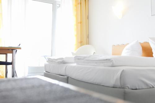 Hotel Ambiente - image 3