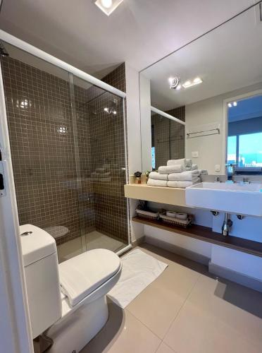 Family Suite with Balcony image 8