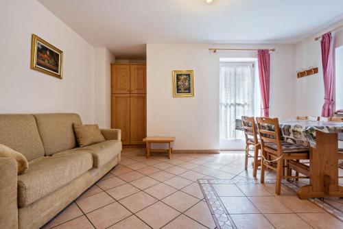 Superior One-Bedroom Apartment with Balcony
