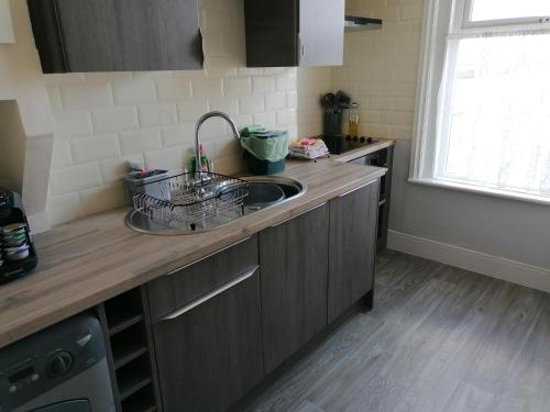 Kitchen, Victoria Lodge in Isle of Wight