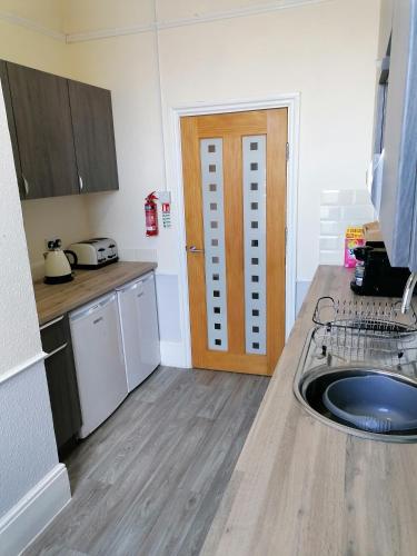 Kitchen, Victoria Lodge in Isle of Wight