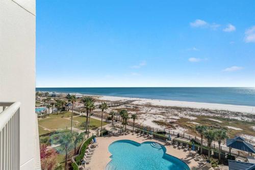 Bristol 610 - Spacious Corner Unit w/ Large Balcony & Gorgeous Beach View!