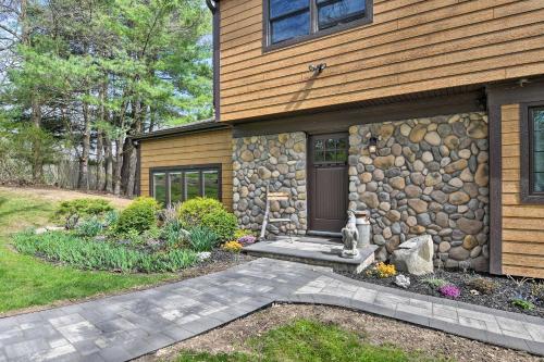 Lovely Highland Home with Pool and Hot Tub!