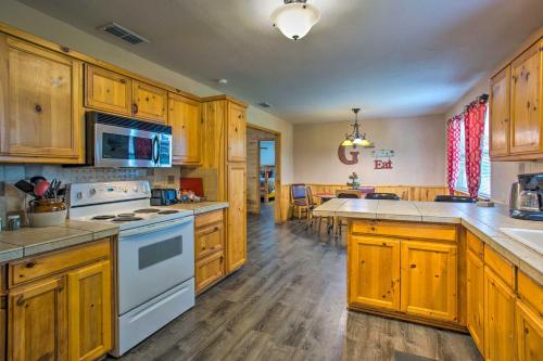 Emory Escape w/ Pond Access < 13 Mi to Lake! in Emory (TX)