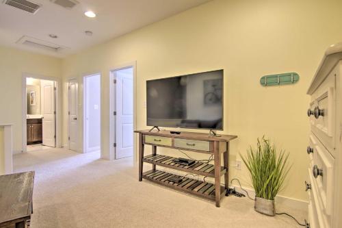 Modern Townhome with Patio 1 5 Mi to Bethany Beach! - image 43
