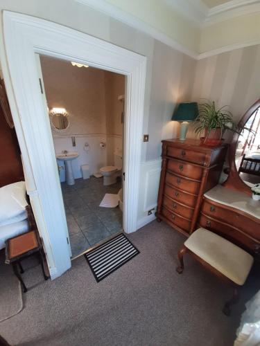 Ardgort Country House - image 3