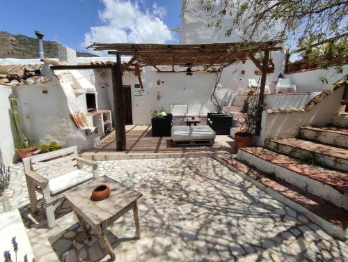  Cortijo Aldamuz, Ferienwohnung in Oria