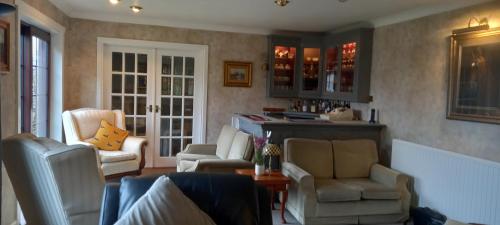 CORSBIE VILLA GUEST HOUSE in นิวตันสวีวาร์ท