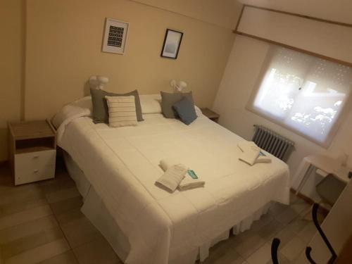 Double Room image 5