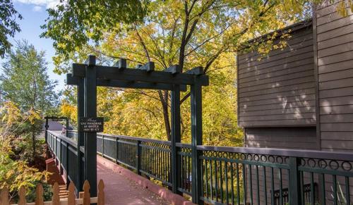 Inn Above Oak Creek Sedona - image 3