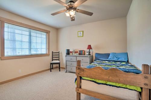 Modern Condo Comforts Near Town and Ski Trails! - image 31