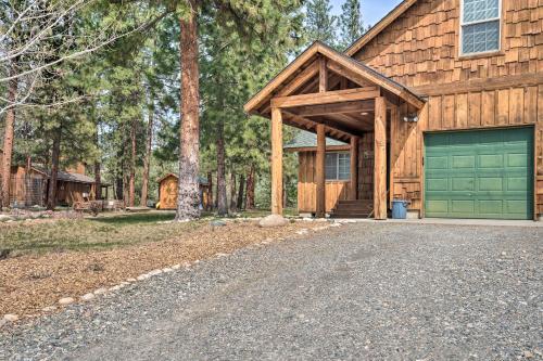 Modern Condo Comforts Near Town and Ski Trails! - image 44