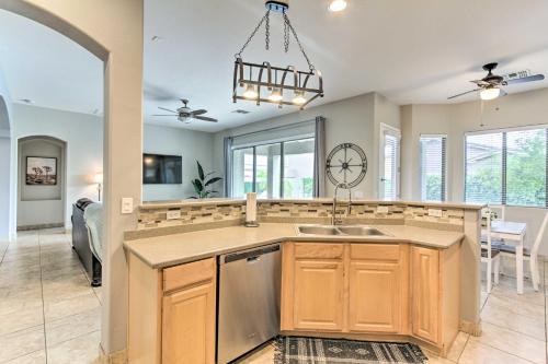 Private Pool and Hot Tub Family Home in Phoenix! in Tramonto