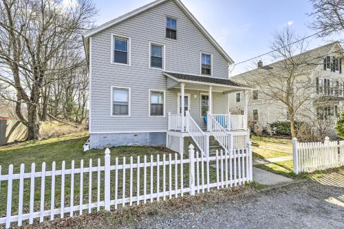 Pet-Friendly Mystic Apartment Walk Downtown! in Mystic, USA