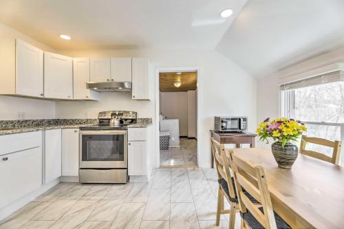 Pet-Friendly Mystic Apartment Walk Downtown! in Mystic, USA
