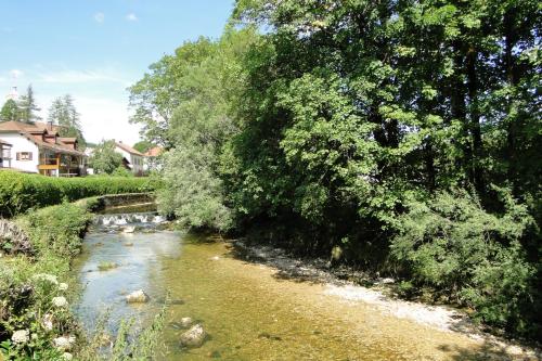 Gîte 829 Montagnes du Jura avec Spa et Sauna classé 3 étoiles