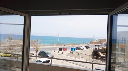 Maria's urban seaview apartments 3
