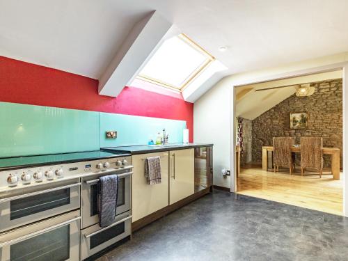 Exterior view, The Hayloft in Leigh South