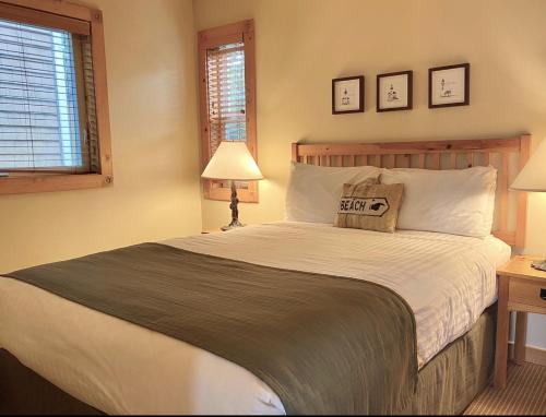 Lighthouse Inn - image 8