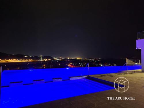 Swimming pool, The Aru by Ayuhouz in Tanjung Aru