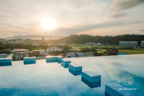 The Aru Hotel, Aru Suites by Ayuhouz, Kota Kinabalu