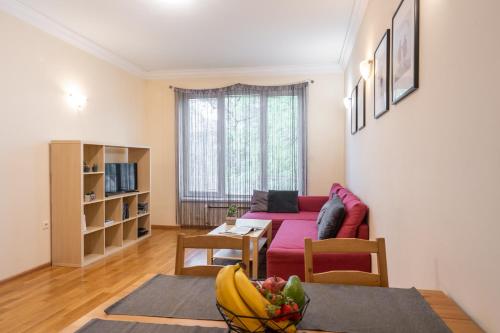 Spacious City Center 2BR for Friends & Families, Sofia (photo 7)