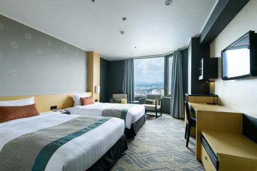 Superior Twin Room with Free access to Club Lounge - Non-Smoking - Luxury floor