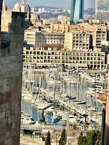 Luxe calme et volupté avec vue panoramique sur le vieux port - Location saisonnière - Marseille
