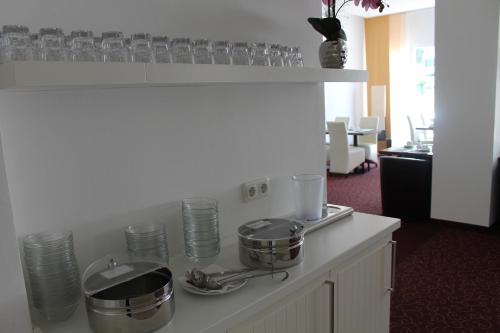 Wiking Hotel - image 4