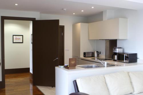 Liver View Apartment - image 6