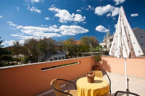 Apartments Glibo near the sea and town center! 3