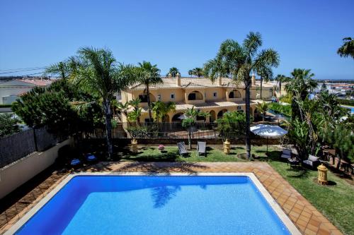 Villa Galé by GalanteVasques - image 14