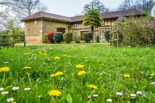 Logis Le Relais du Bastidou Hotel de charme Sombrun