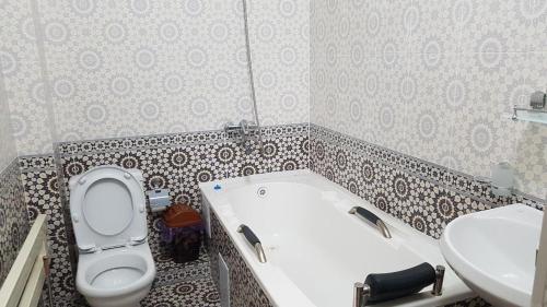 Tomaris, Nukus (Foto 8)