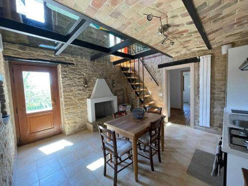 agriturismo borgo del ginepro in Castiglione Messer Raimondo