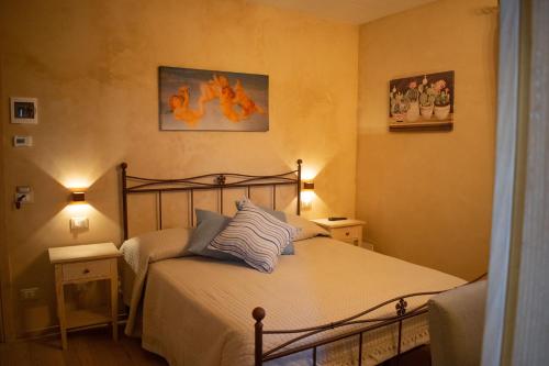 Camera Iris - B&B Antico Casale chambre d'hôte Monte San Biagio