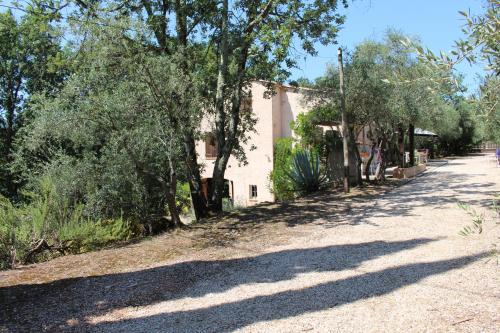 Garden, Villa Frederick studio 4 pers in Bagnols-en-Foret