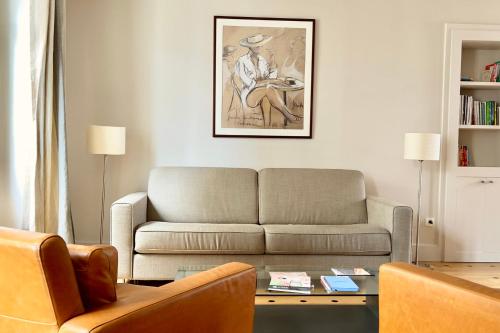 Marais bright 3BR 5 Hotel Standards REFURB 0320 by Pad-à-Terre since '99 - main image