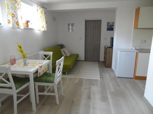 Apartmán Karovi - Apartment - Deštné V Orlickych Horách