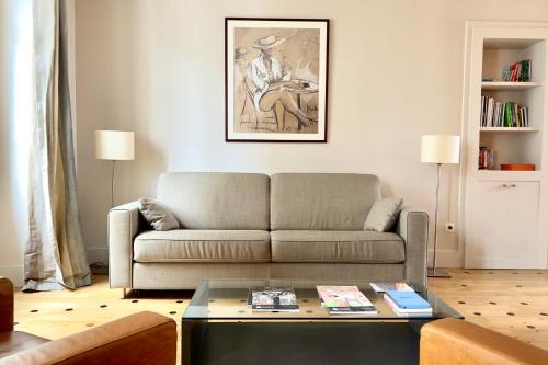 Marais bright 3BR 5 Hotel Standards REFURB 0320 by Pad-à-Terre since '99 - image 12