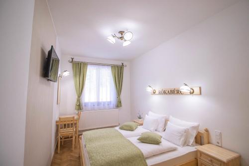 Rókabérc Vadászház Hotel (Rokaberc Vadaszhaz Hotel) in Erdőbenye