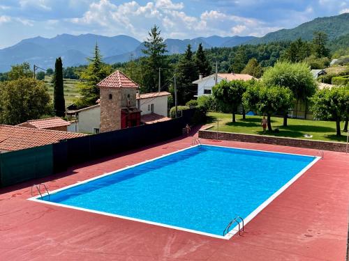 Úszómedence, Apartamento rural con encanto Can Salvador in Borreda