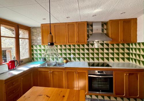 Konyha, Apartamento rural con encanto Can Salvador in Borreda