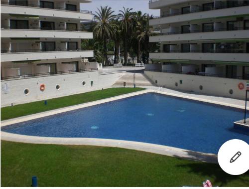  APARTAMENTO CERCA DEL PASEO Y PORT AVENTURA, Salou bei La Selva del Camp