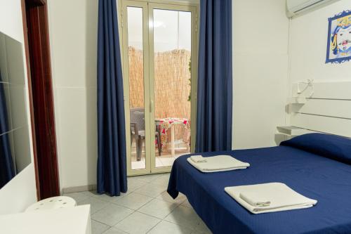 Triple Room image 7
